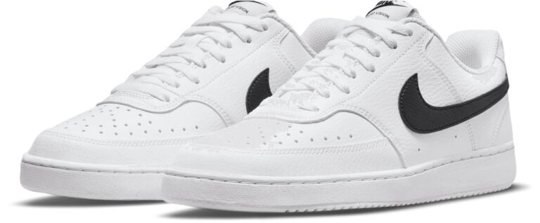 NIKE Women's Court Vision LowSneaker