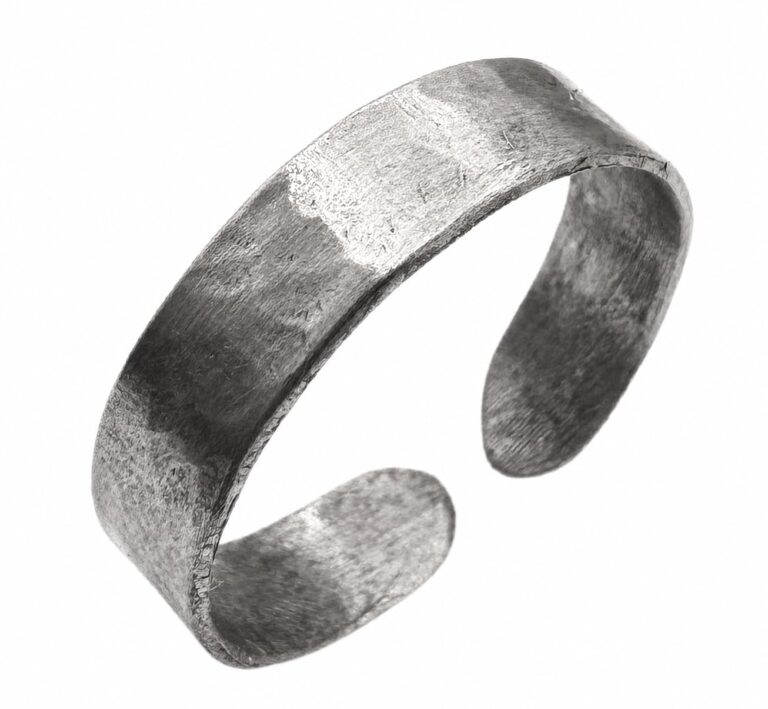 Antica Fucina Rho Anello Regolabile in Titanio Puro