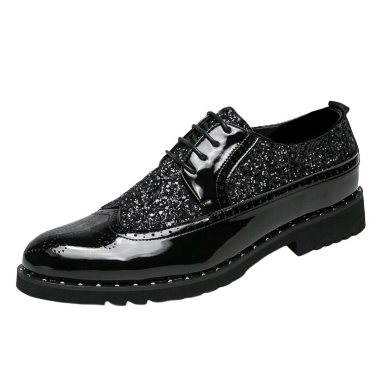 Scarpe Brogue Uomo con Paillettes Dorate e Chiodi Stile Punk Retrò