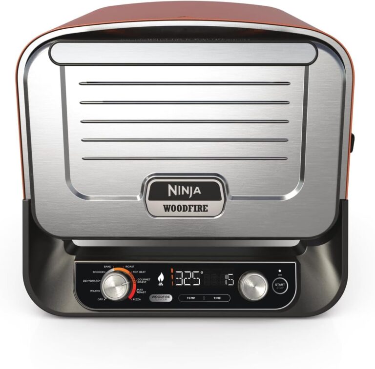 Ninja Woodfire Forno Elettrico da Esterno 8 in 1, Arrostitore ad Alta Temperatura, Affumicatore p...