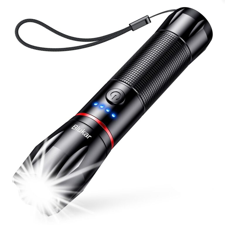 Blukar Torcia LED Ricaricabile Zoomabile 5 Modalità IPX6