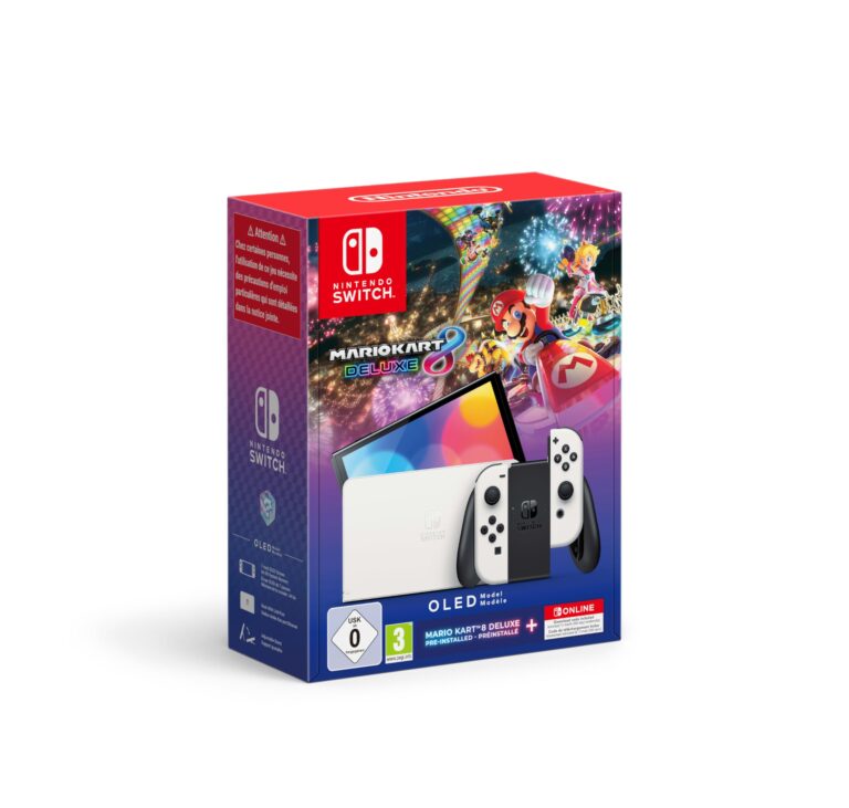 Nintendo Switch OLED bianco con Mario Kart 8 Deluxe + 12 mesi Online
