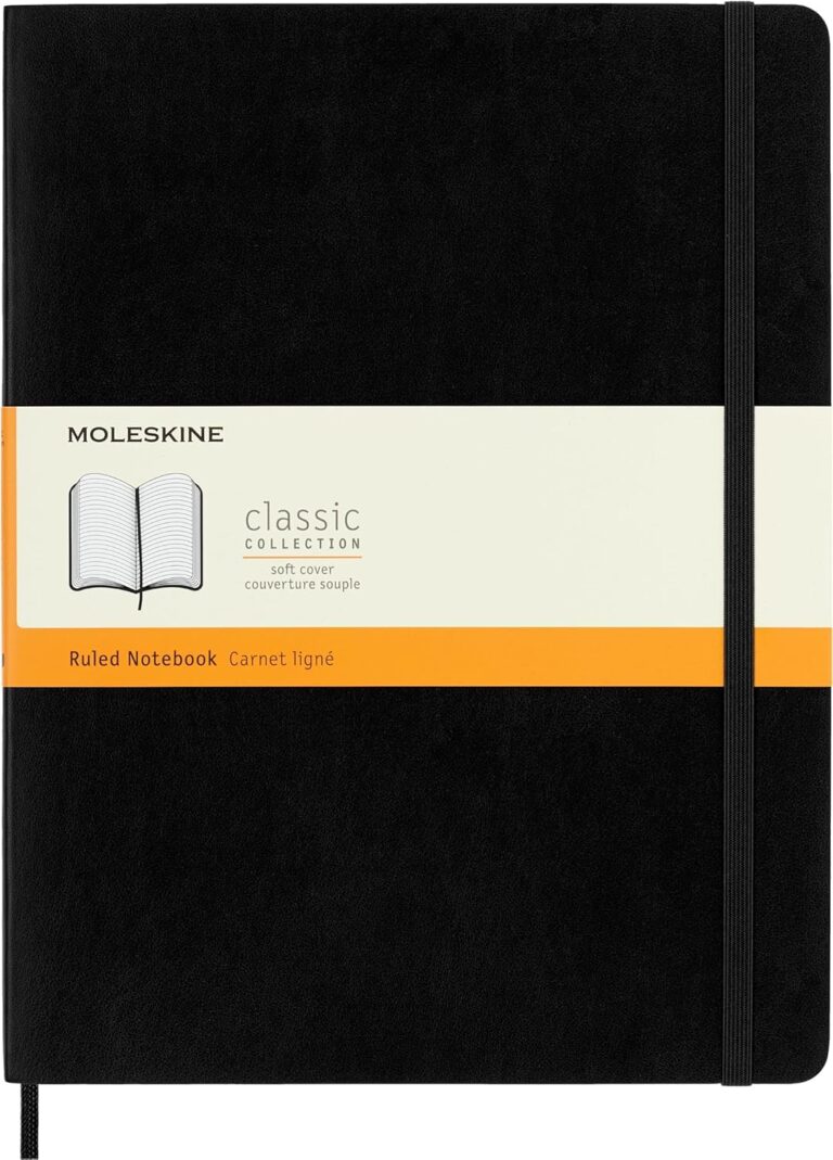 Moleskine Classic Notebook, Taccuino a Righe, Copertina Morbida e Chiusura ad Elastico, Formato XL 19 x 25 cm, Colore Ner...