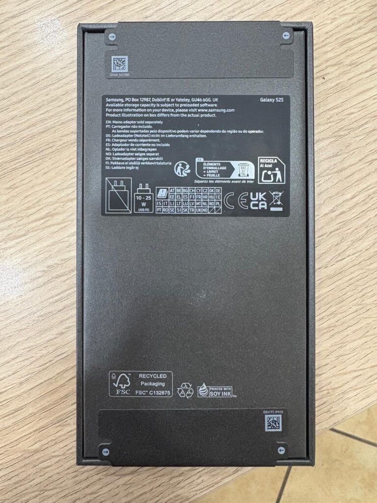 Samsung Galaxy Z Flip7 Smartphone AI, RAM 12GB, 512GB, Display 4,1 Super AMOLED/6,9 Dynamic AMOLED 2X, Fotocamera 50MP, Je...