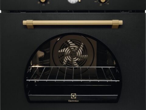 Electrolux ROB3201AOR Forno Multifunzione 72L con SurroundCook 600