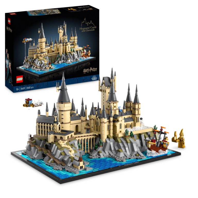 LEGO 76419 Harry Potter Castello e Parco di Hogwarts, Kit di Modellismo da Esposizione per Fan e Adulti, Set con Luoghi Ic...