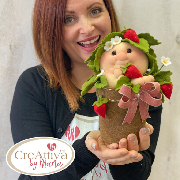 Kit Dolly Trolls Fragola In Pannolenci Morbidoso – Crkit28500