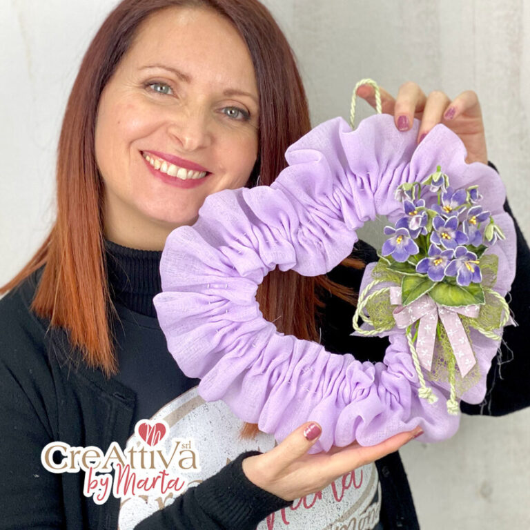 Kit Ghirlanda A Cuore In Garza Leggera E Violette Stampate In Velluto Ciniglato – Crkit39200