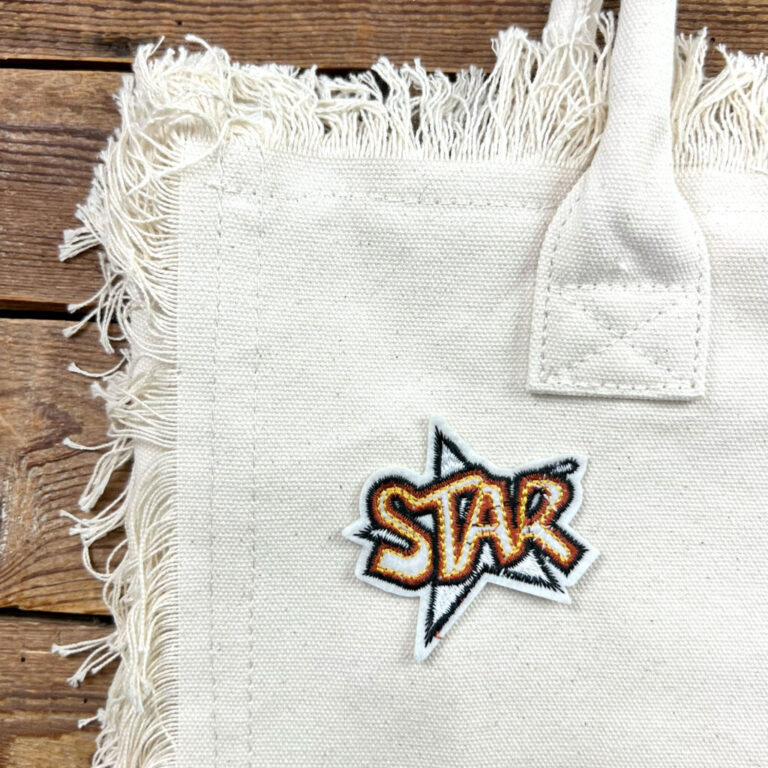 Patch Scritta Star Ricamata Termoadesiva 7 X H6 Cm