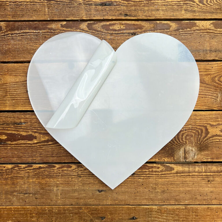 Cuore Laserato In Plexiglas Spessore 5Mm
